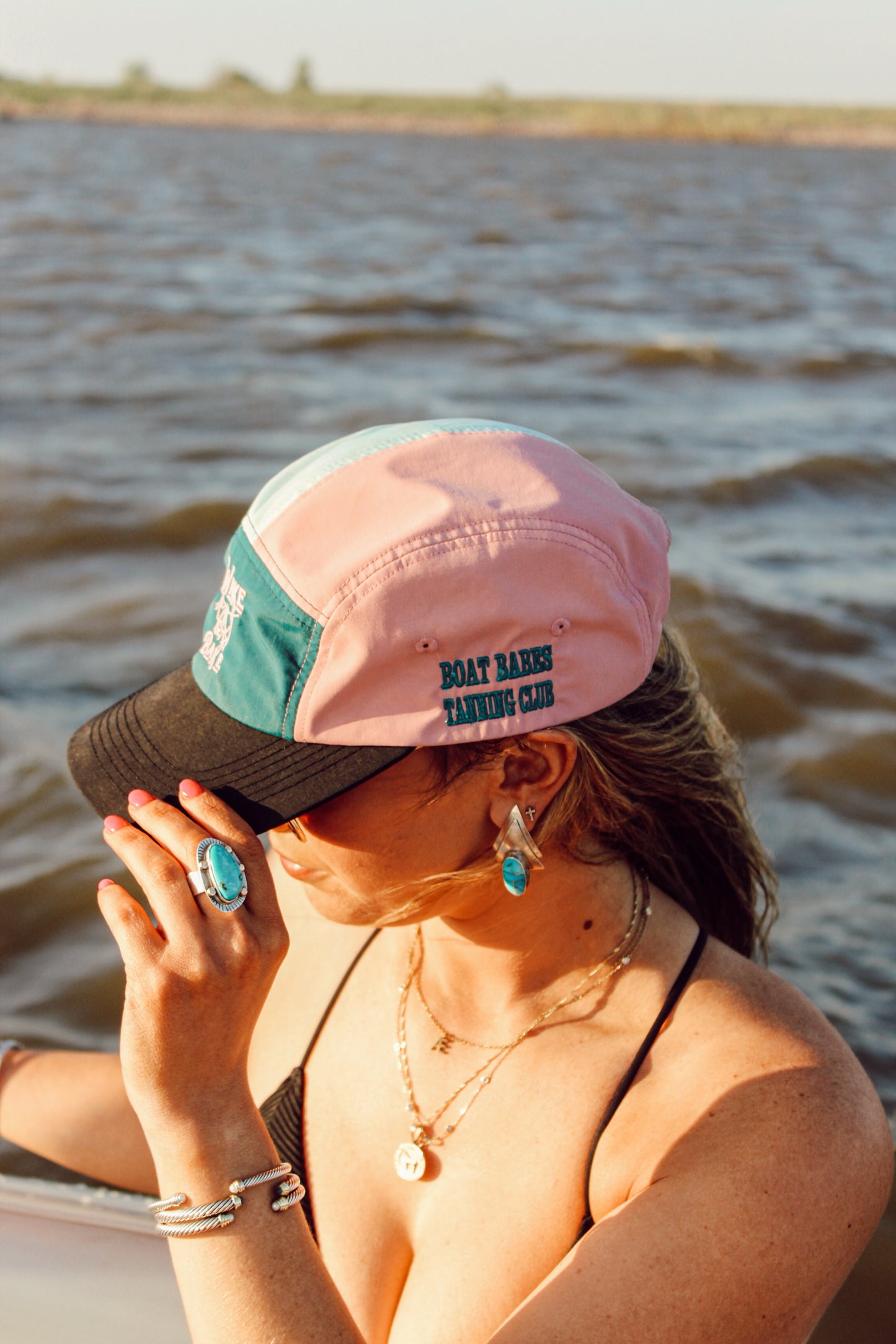 Wake & Bake Tanning Club